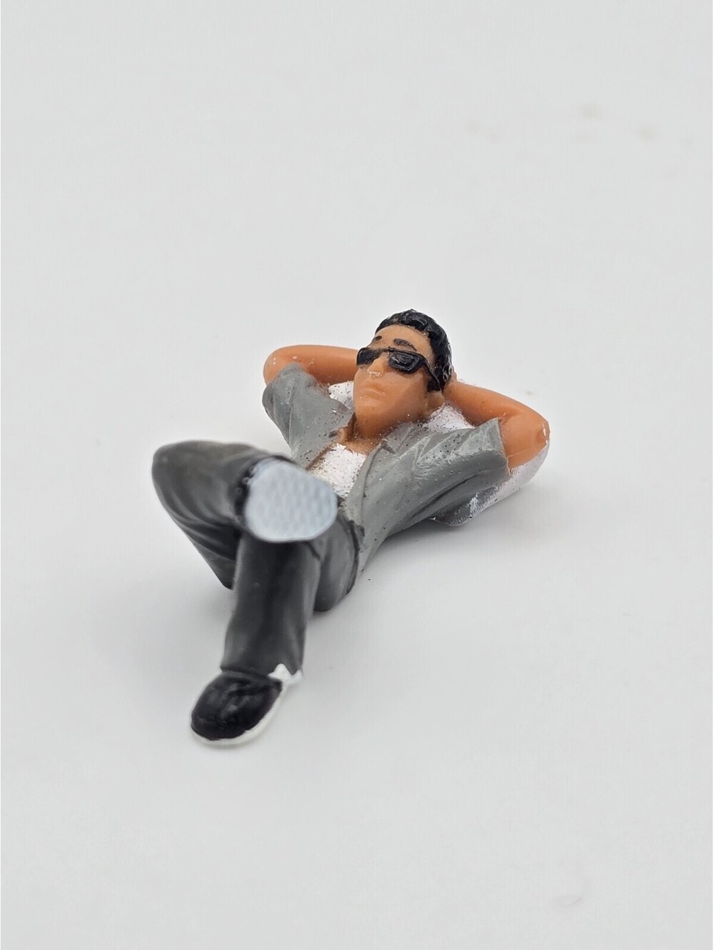 Homies Dreamer 1.5" Vinyl Figure Series #6 Homieshop 2003 1:32 Scale Sleeping